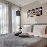Exclusive Marina Apartahotel Breslavia