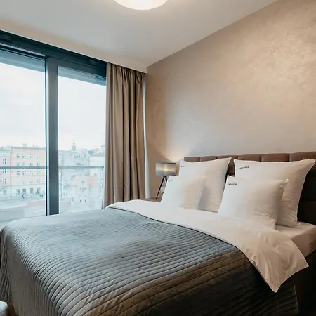 Exclusive Marina Breslau