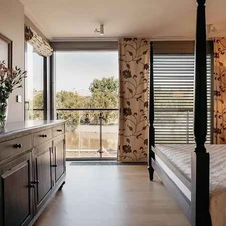 Aparthotel Exclusive Marina Breslau