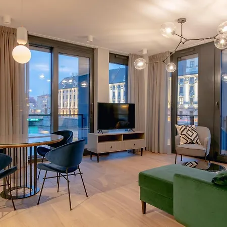 Exclusive Marina Aparthotel 4*