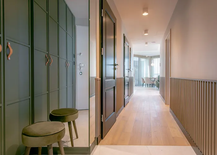 Exclusive Marina Aparthotel 4*