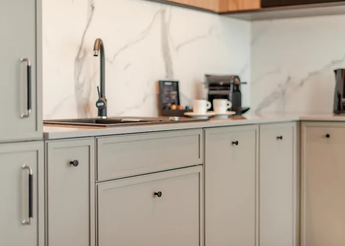 Exclusive Marina Aparthotel